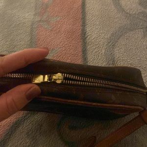 COPY - Authentic Louis Vuitton Monogram Crossbody Bag